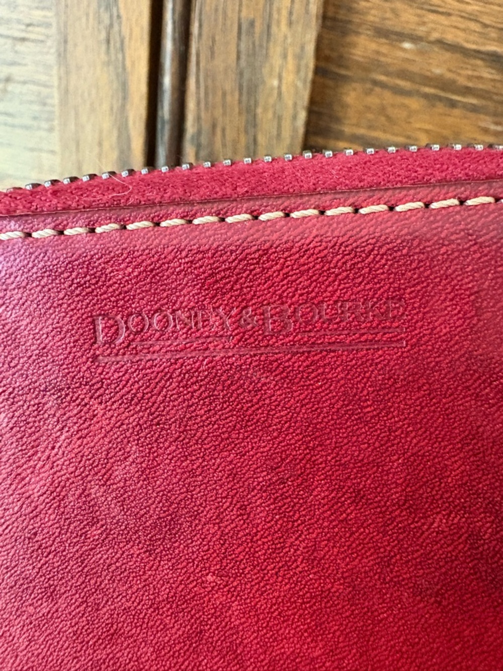 Vintage Red Leather Dooney & Bourke Wallet Made In Italy ID Panel Outside Small - Picture 2 of 10